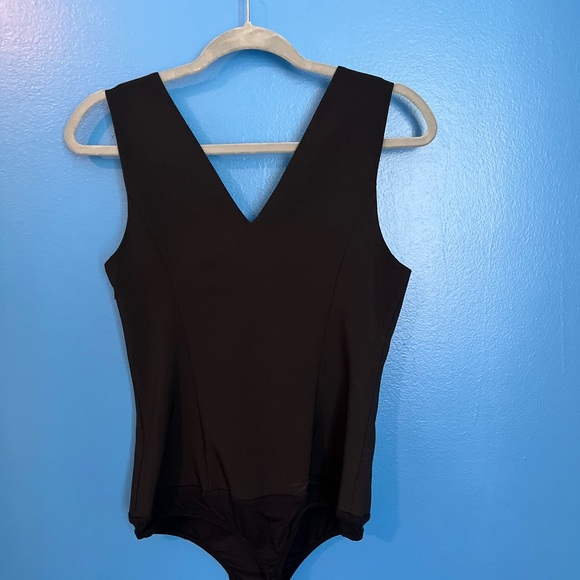 Bebe bodysuit - Picture 2 of 3